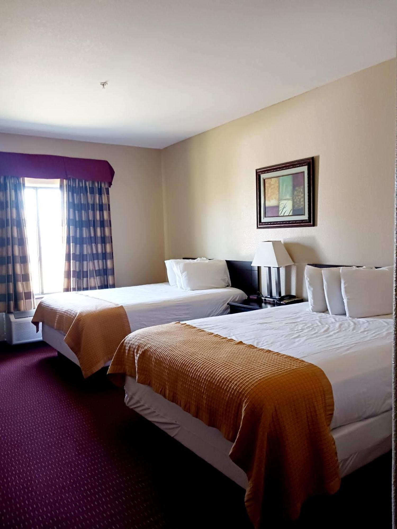 Motel And 4*
