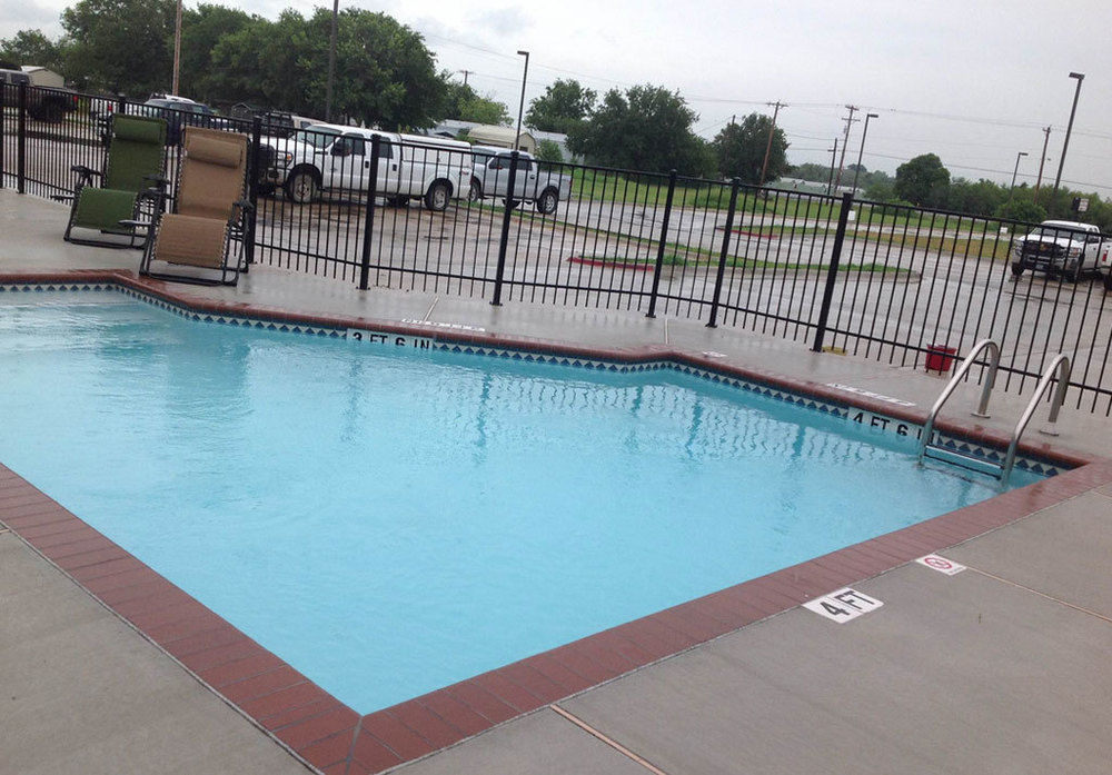 Motel And